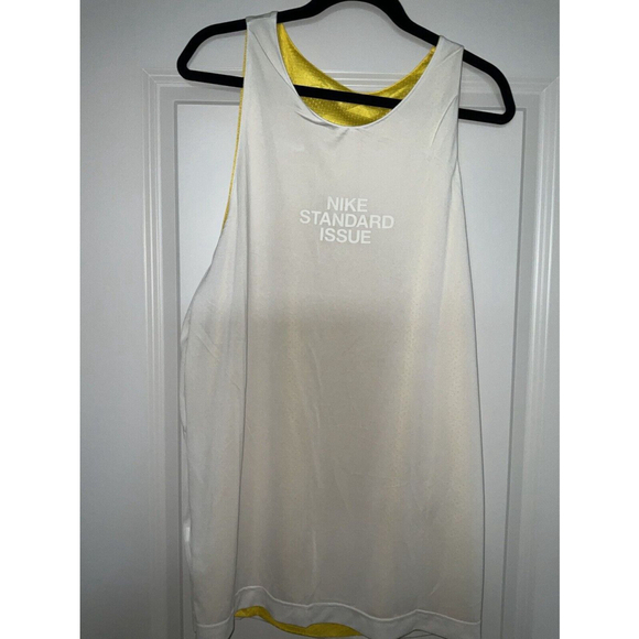 Nike Standard Issue Reversible Basketball Jersey DQ5731-735 Yellow White Large - Picture 7 of 11